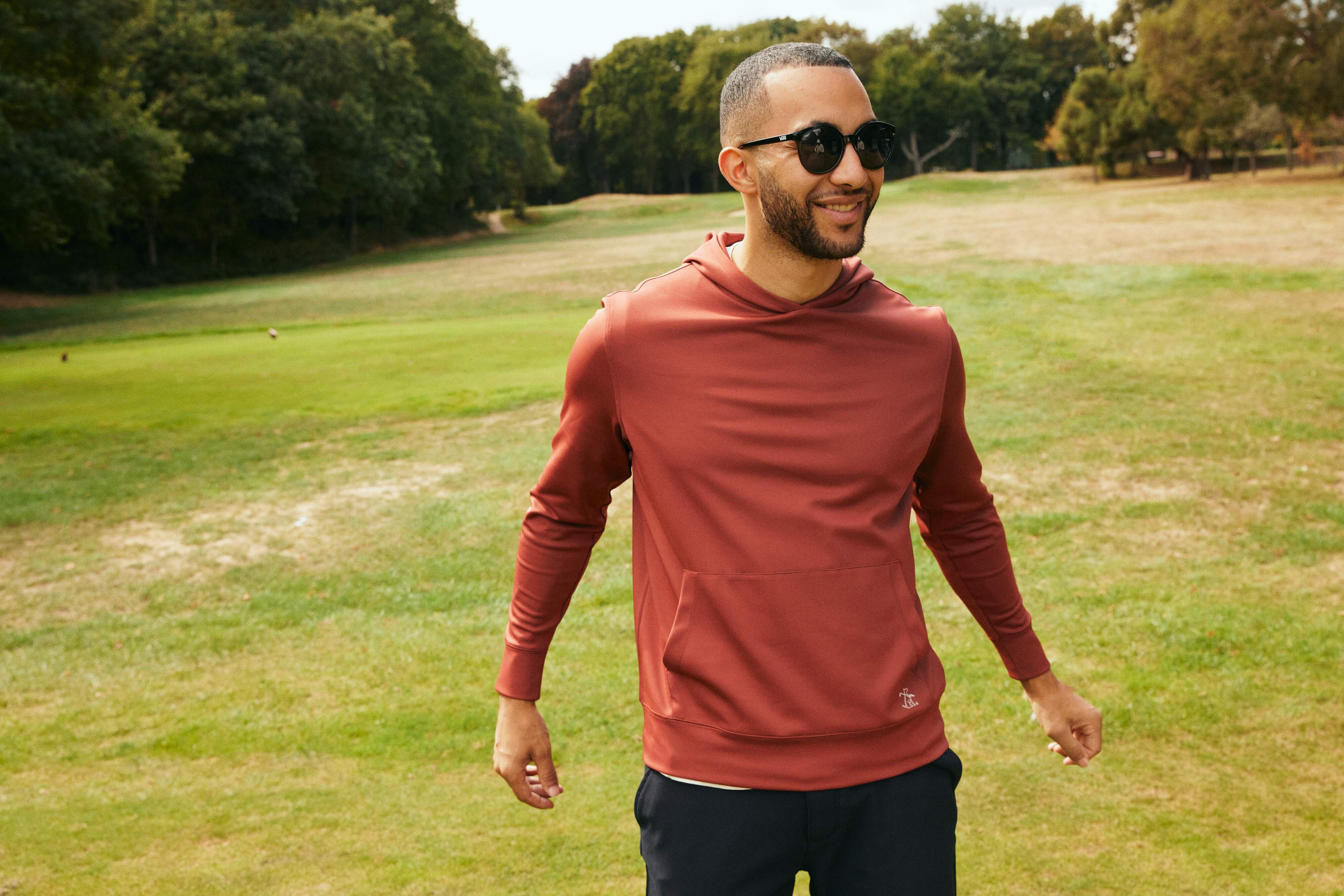 Same as a certain sweater or shirt” – Golf world reacts to wearing joggers  on the golf course