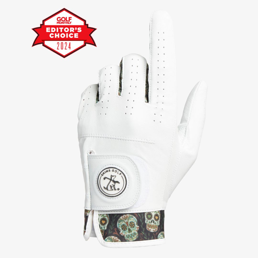 Cool golf glove with skull design